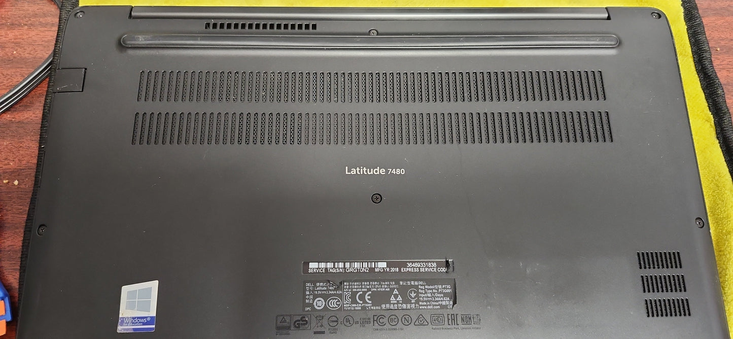 *DELL LATITUDE 7480 CORE i5 7300U(COUVERCLE LEGEREMENT GRADE B REGARDER PHOTOS)