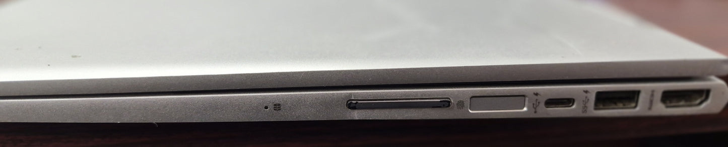 *HP ENVY x360 convertible model 15-cn0008ca CORE i5 8250U