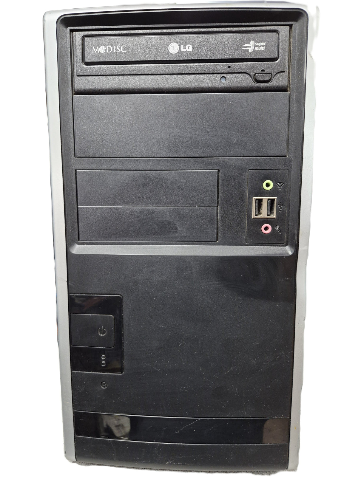 Tour ASUS P8H61-M LE CSM — façade avant avec lecteur DVD LG et ports USB