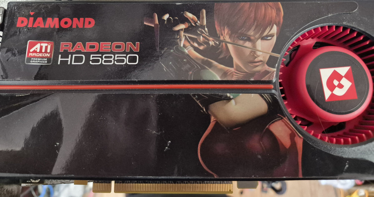 Diamond ATI Radeon HD 5850 — sorties 2x DVI + HDMI + DisplayPort