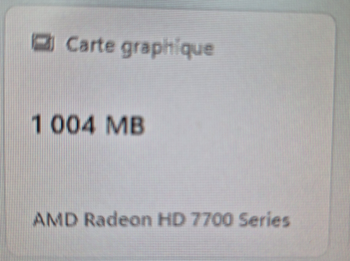 AMD Radeon HD 7770 — 1 GB GDDR5 — PCIe x16 — DVI / 2x Mini DisplayPort / HDMI