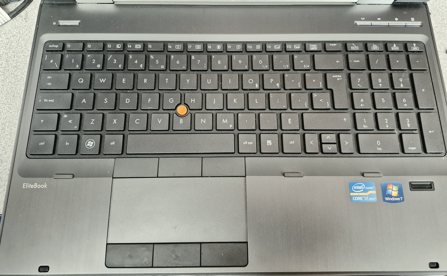 HP EliteBook 8560w – Core i7-2640M | 8 Go | 128 Go SSD | 15.6" FHD | Quadro 1000M | Win 11