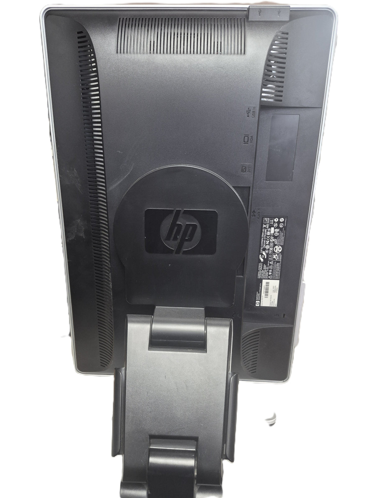 HP w2207 - vue arrière logo HP et pied