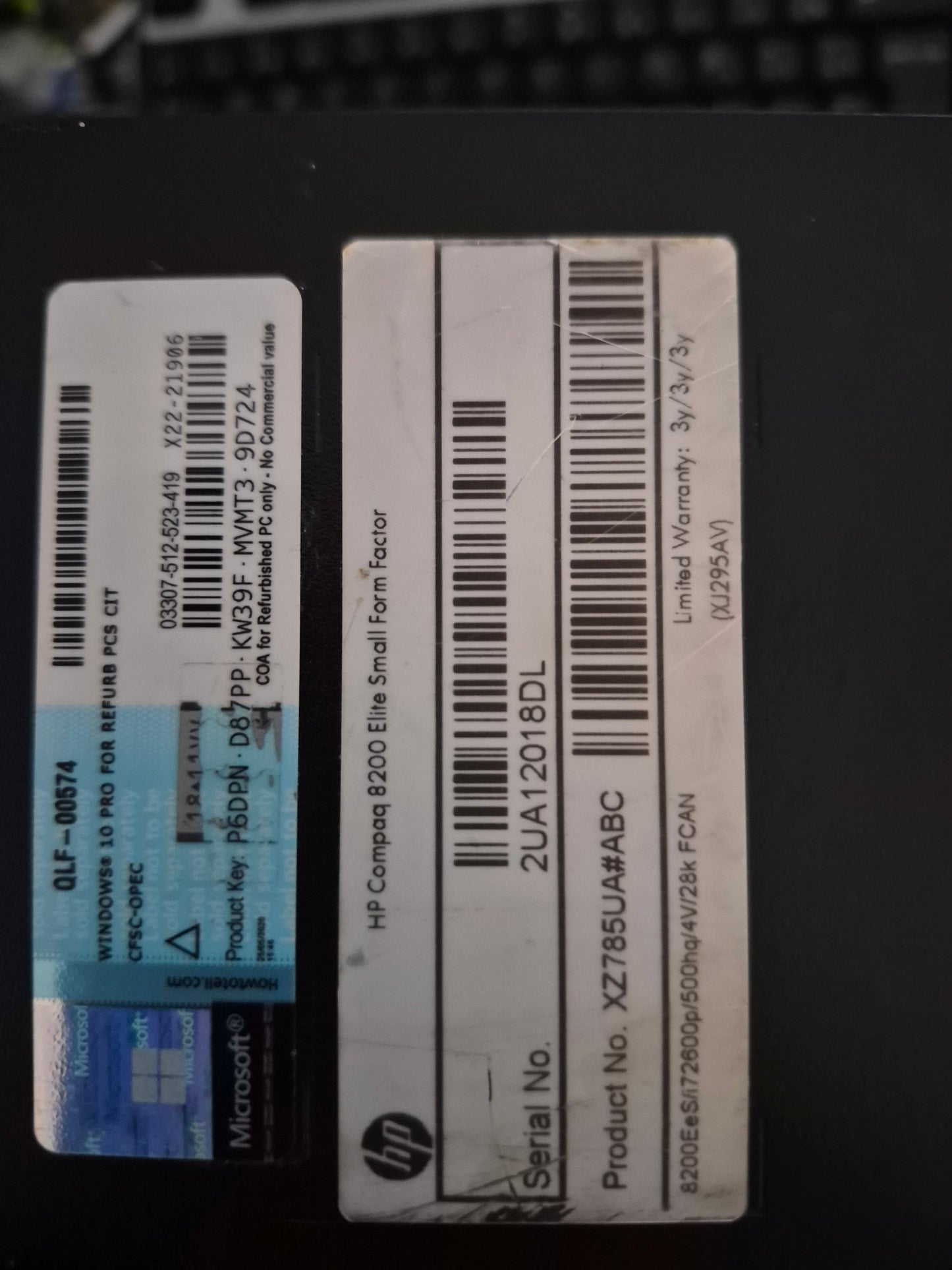 HP Compaq 8200 Elite SFF - Étiquette produit et licence Windows