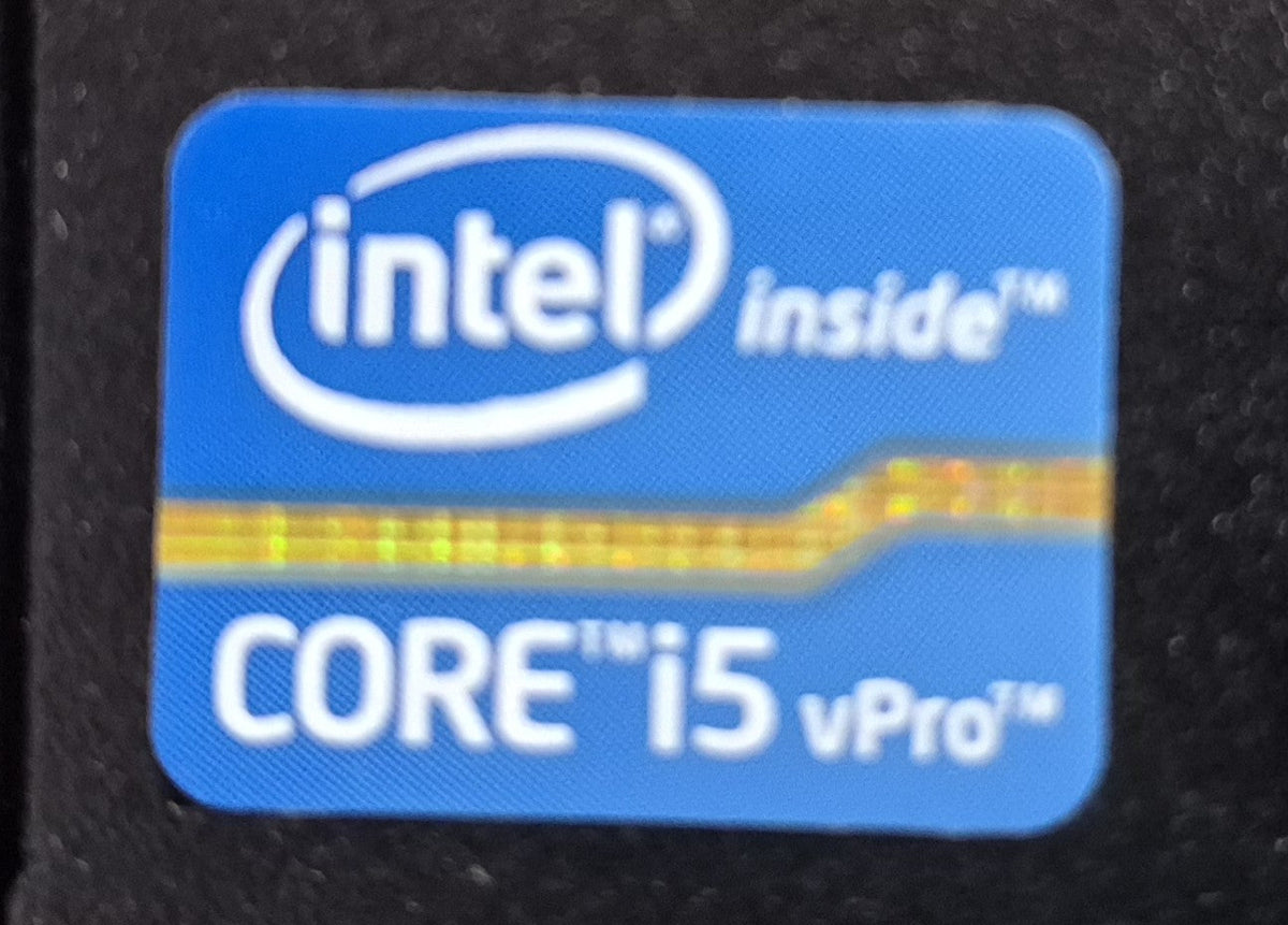 HP Compaq Elite 8300 USDT — dessus du boîtier avec logo HP et rayures légères