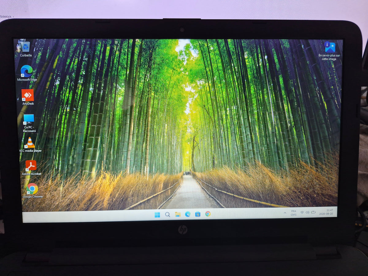 HP 15-ay127ca — Core i5-7200U — 8 Go DDR4 — 256 Go SSD — Écran 15.6" Tactile — Win 11 Famille