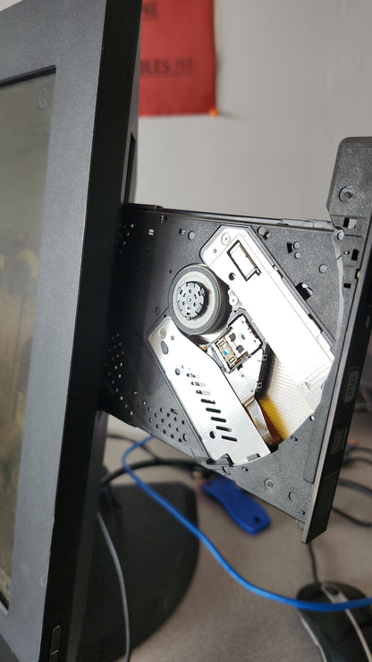 *LENOVO THINCENTRE M73Z CORE i3 4130