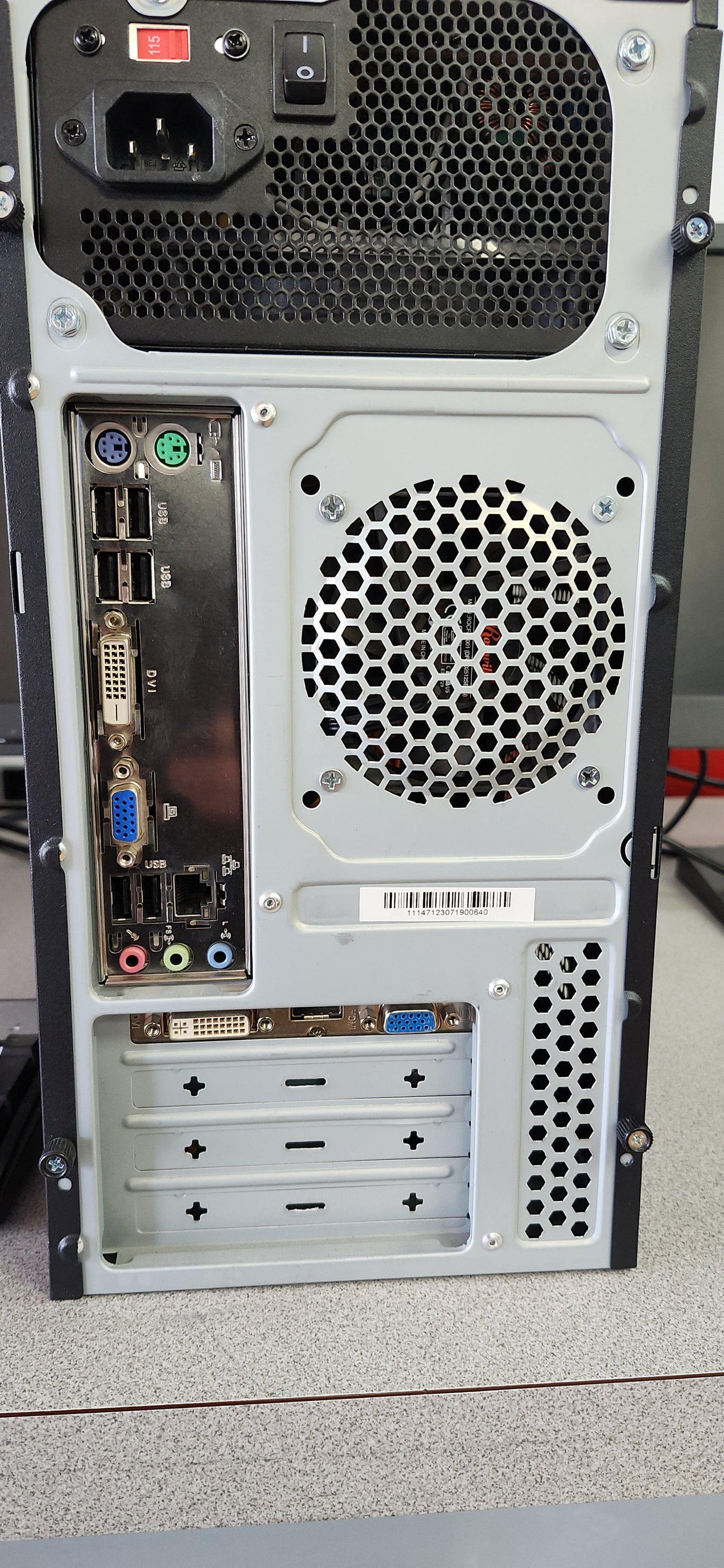 *MSI H61M-P31/W8 CORE i5 3570