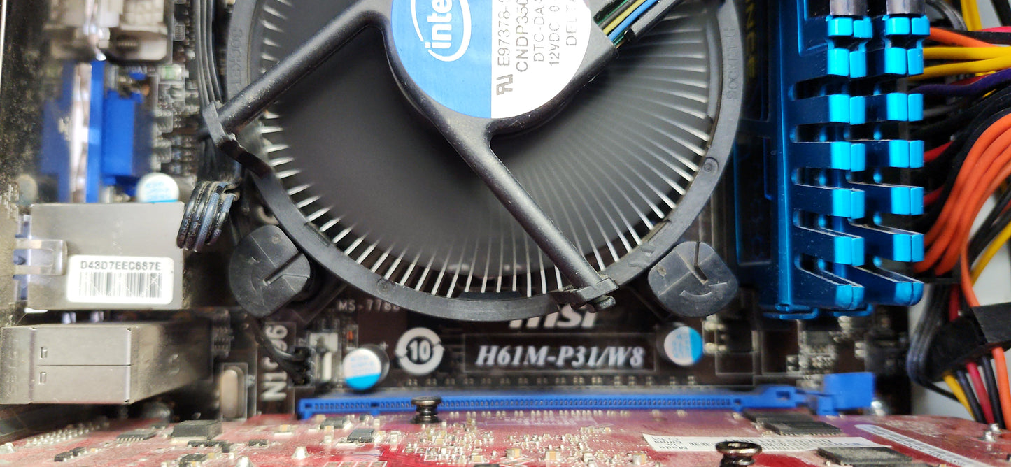 *MSI H61M-P31/W8 CORE i5 3570