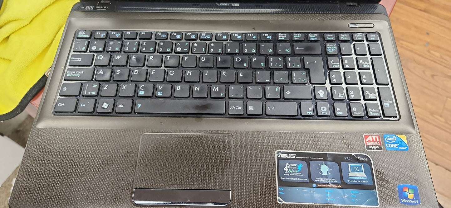 *ASUS K52J CORE i3 M350
