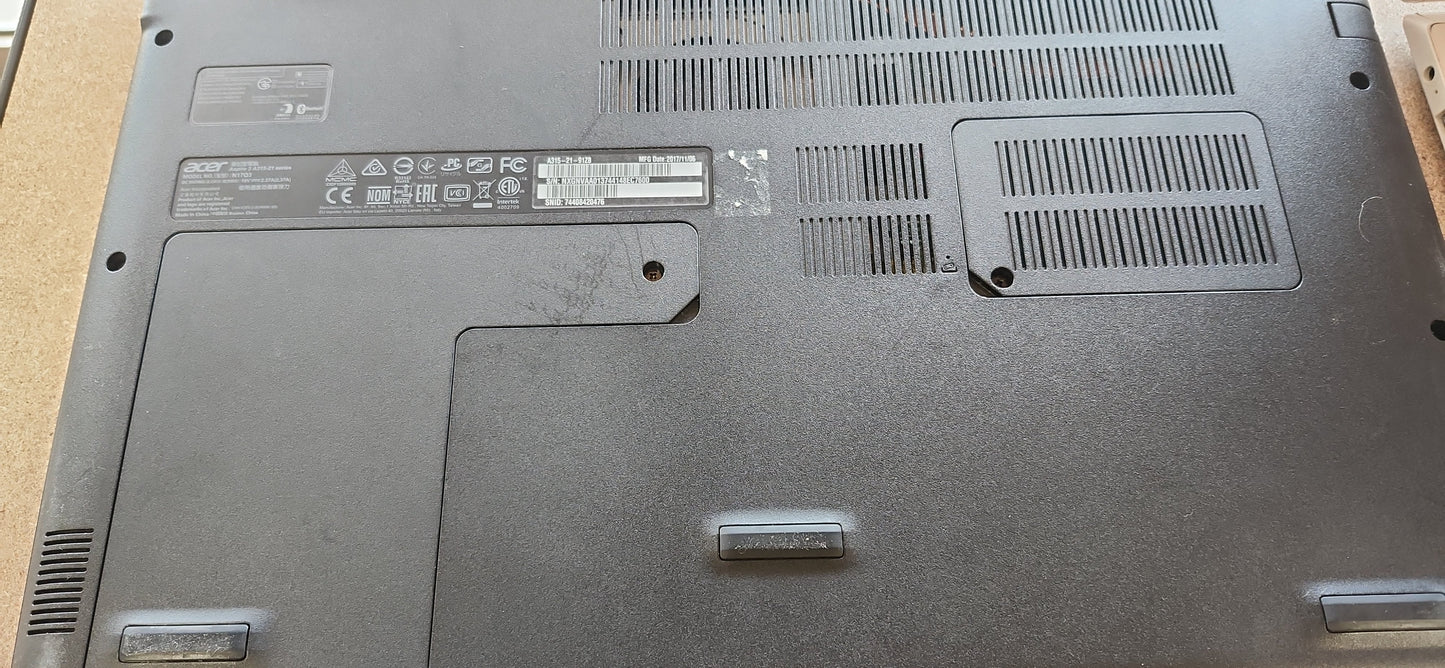 *Acer Aspire 3 A315-21-91ZB AMD A9 RADEON 5.5 COMPUTE CORES 2C+3G 3.00 GHZ